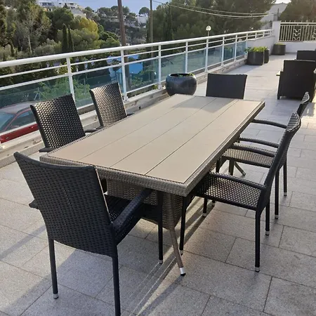 Apartment Almadrava
